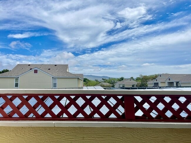 Building Photo - Updated 1 bedroom / 1 bath Condo with Amenities!