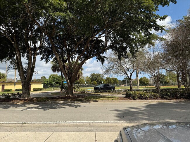 Building Photo - 8401 Royal Palm Blvd