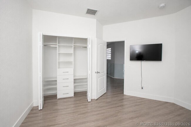 Building Photo - 8833 NW 178th St