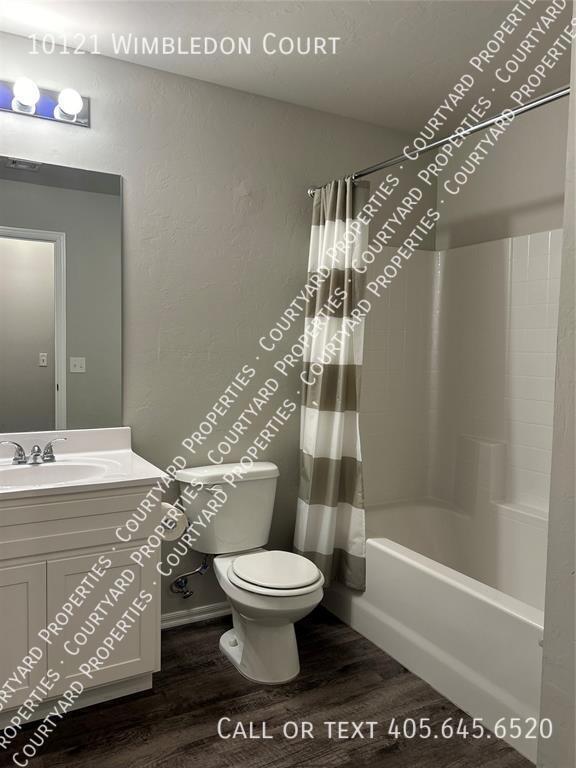 Building Photo - 10121 Wimbledon Ct