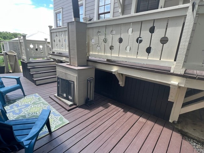 Building Photo - Waters Home