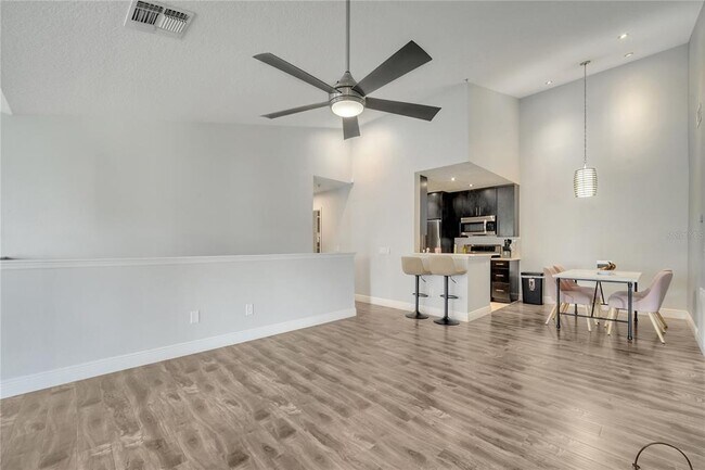 Building Photo - 6524 Swissco Dr