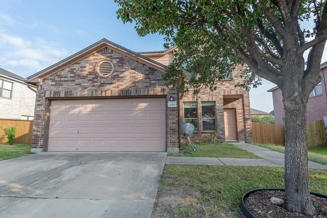 Building Photo - 2007 Rim Rock Dr