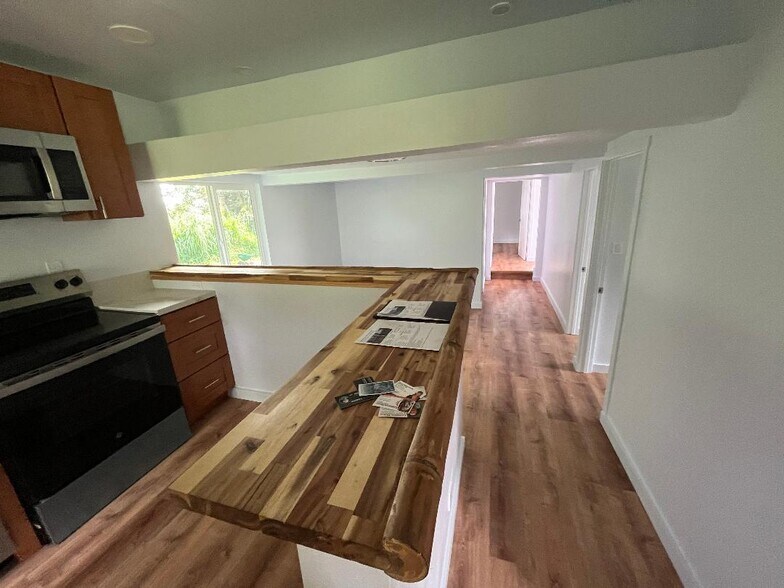 Building Photo - 82-6136 D Rd