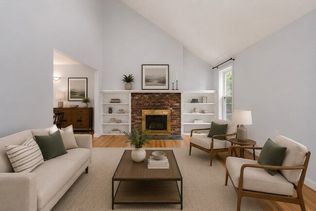 Building Photo - 24 Speen St
