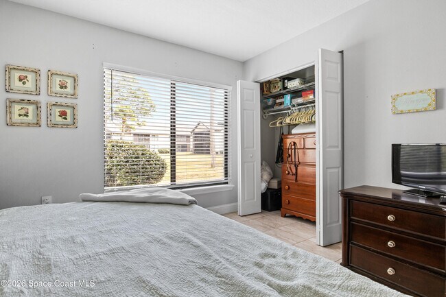 Building Photo - 1515 Huntington Ln