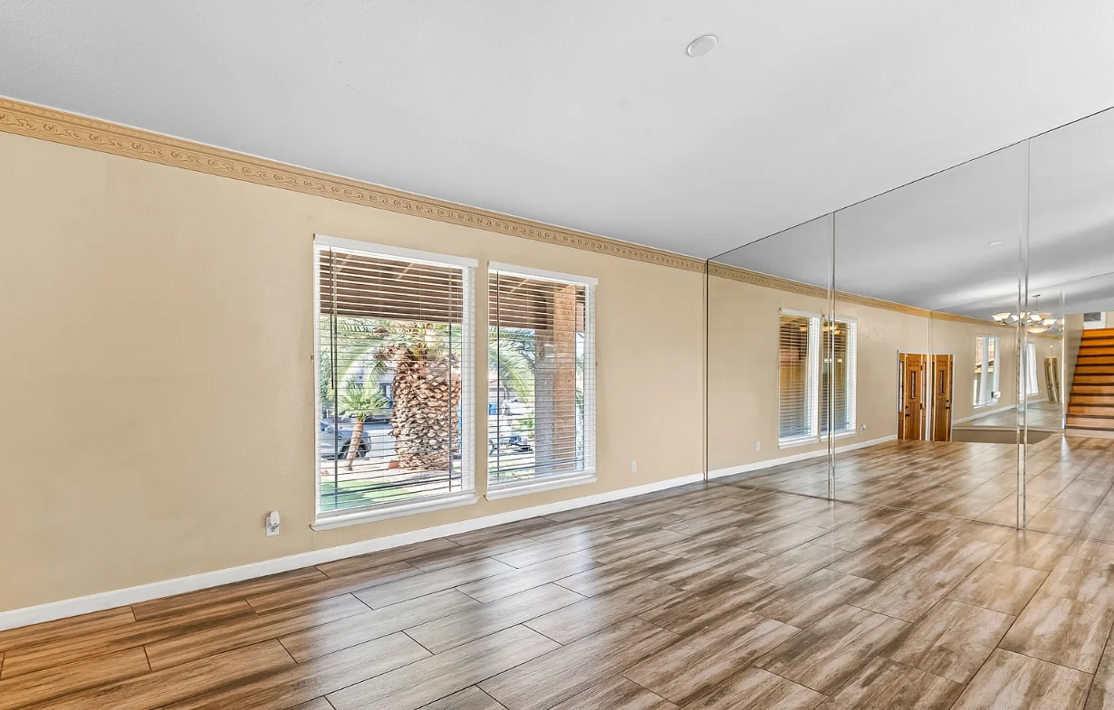 Family Room - 7474 Puritan Ave