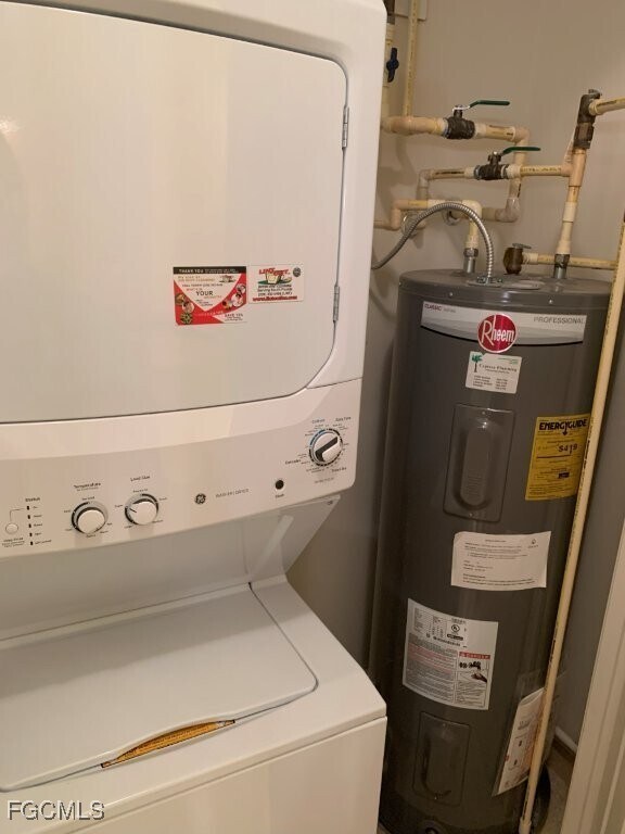 Building Photo - 2825 Palm Beach Blvd