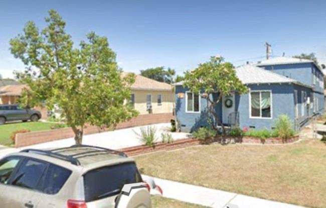Building Photo - 9548 Bowman Ave
