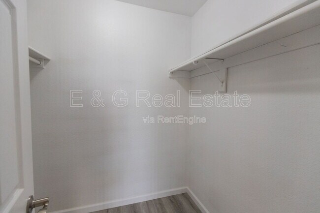 Building Photo - 4644 E Caballero St