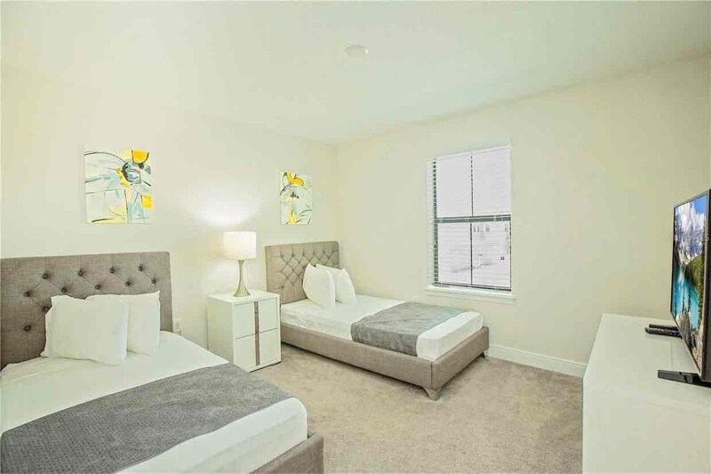 Building Photo - 181 Mitchell's Manor