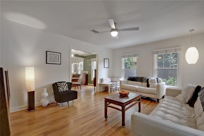 Building Photo - 4518 Red River St