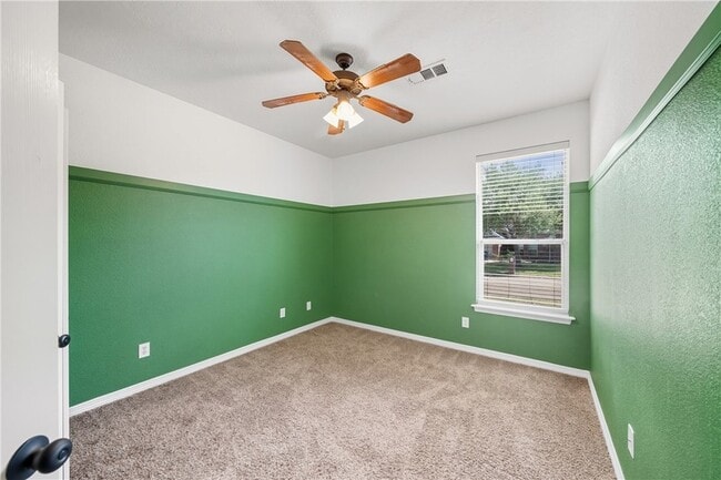 Building Photo - 8426 Alison Ave