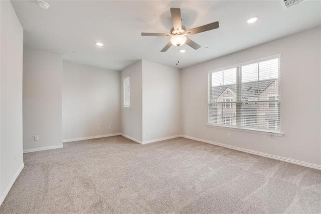 Building Photo - 8391 Challenger Ln