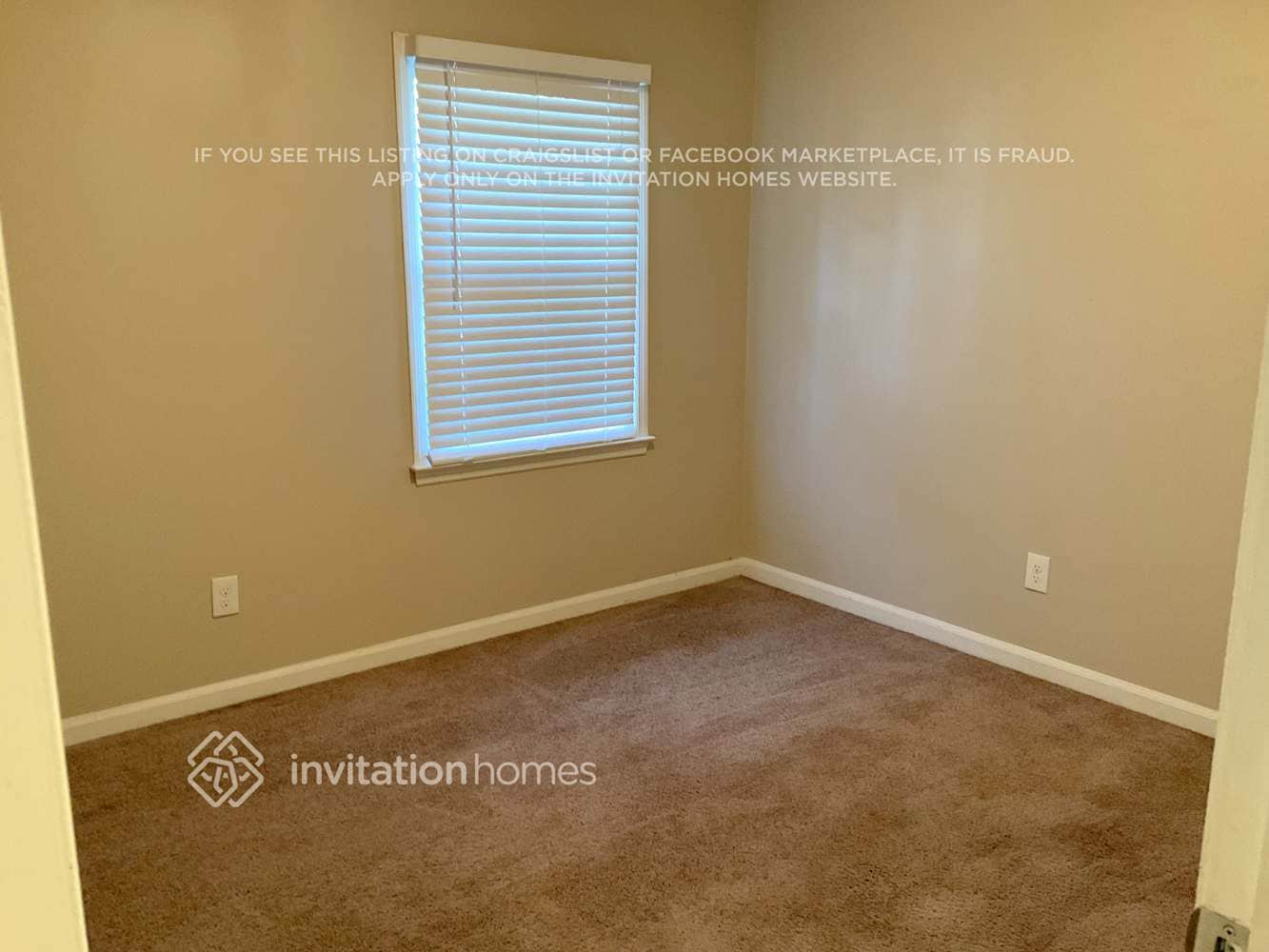 Building Photo - 2595 Pamela Dr SW