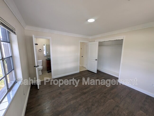 Building Photo - 808 N Mac Dill Ave