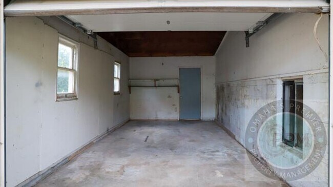 Building Photo - ALEXANDER 8307 S 38 ST