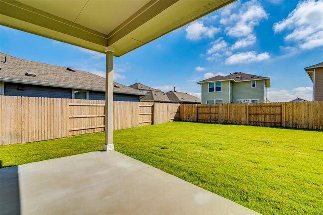 Building Photo - 116 White Dunes Dr