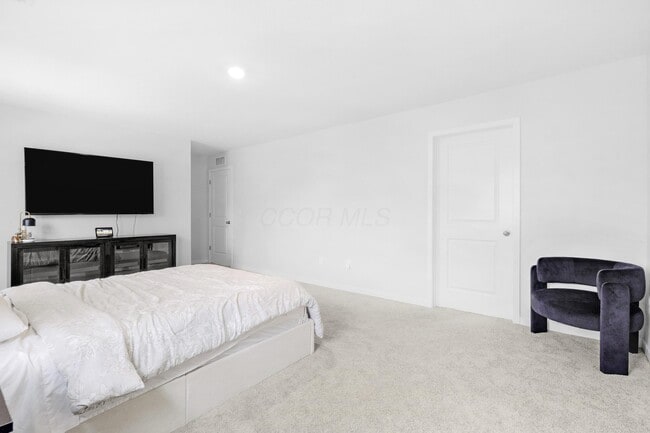 Building Photo - 4949 Sanford Grv Pl