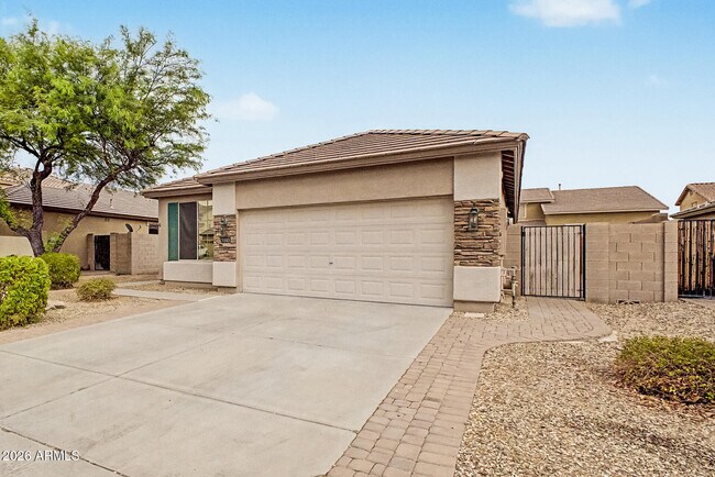 Building Photo - 7103 W Lone Tree Trail
