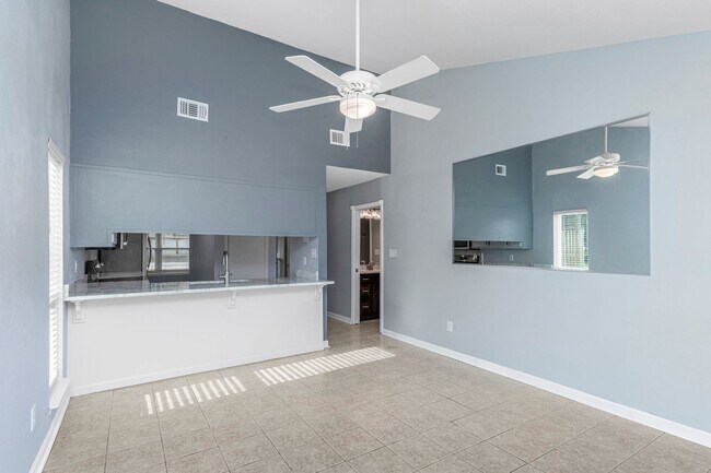 Primary Photo - 2BD / 2BA Home Near Eglin AFB and Downtown...