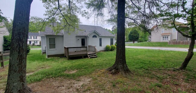 Building Photo - 4810 Heritage Woods Ct
