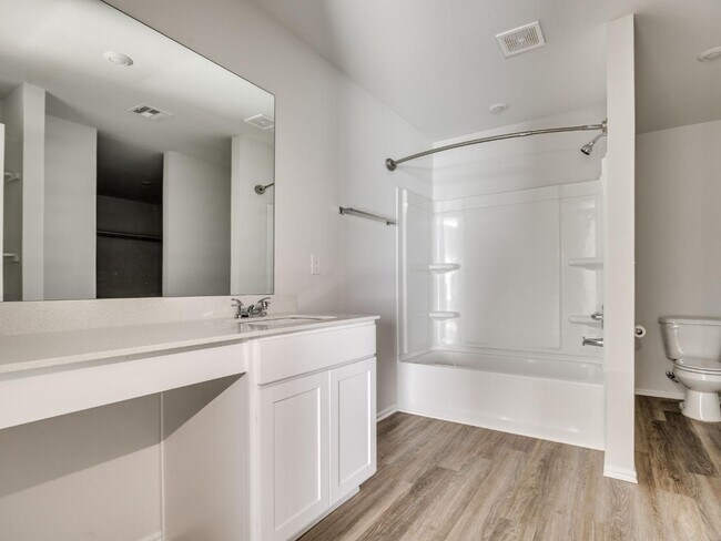 Building Photo - 10044 SW 40th St