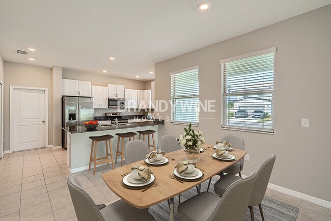 Building Photo - NEW LOWER RENTAL RATE LEASING SPECIAL: Rec...