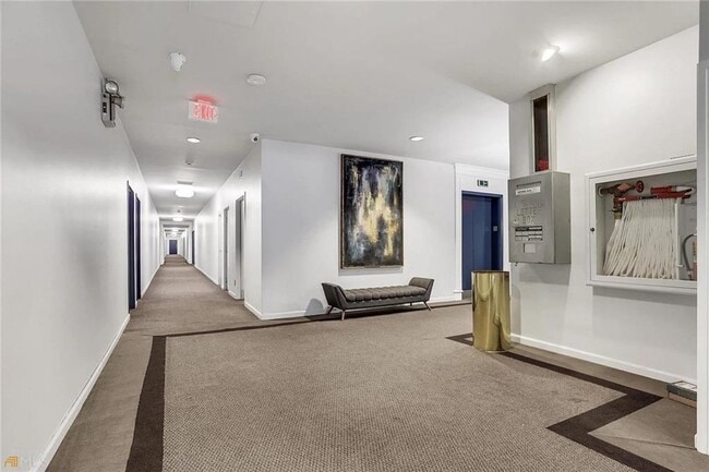 Building Photo - 1421 Peachtree St NE