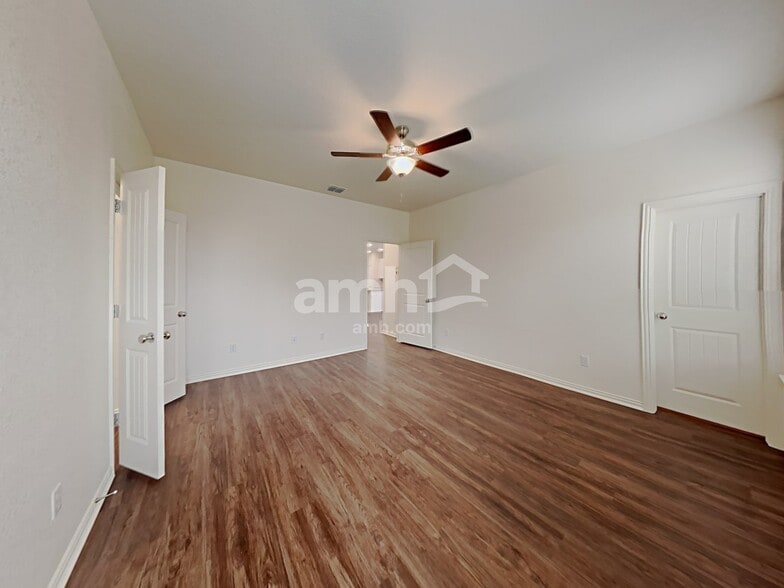 Building Photo - 380 Aspen Waters