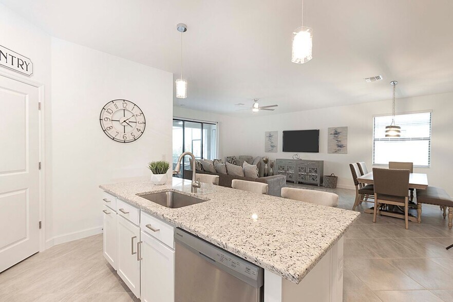 Building Photo - 13822 Pine Lodge Ln