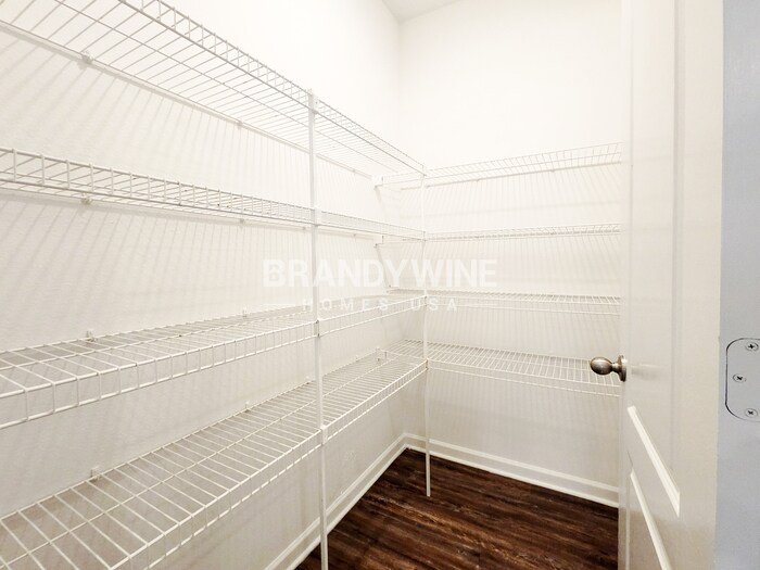 Building Photo - 9531 Weikert Rd