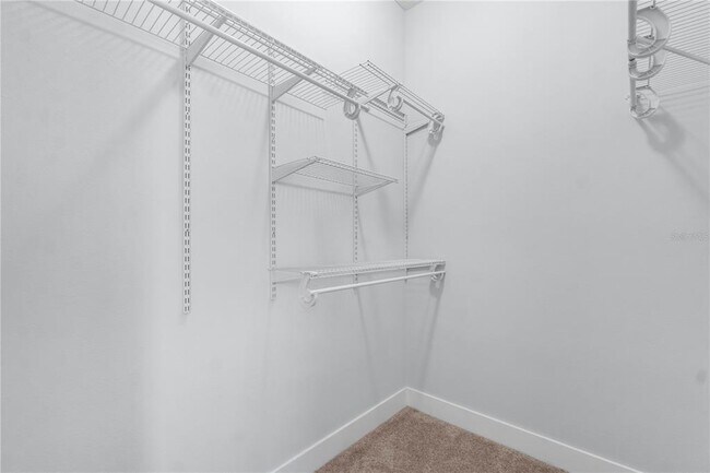 Building Photo - 2320 Symphony Cir