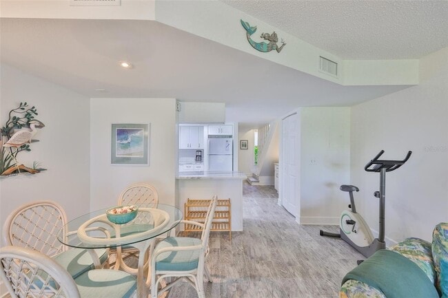 Building Photo - 1028 Apollo Beach Blvd