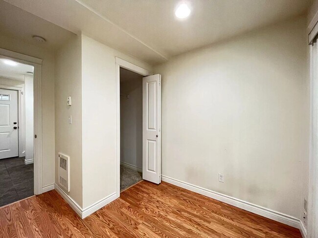 Building Photo - 1428 NW 59th St