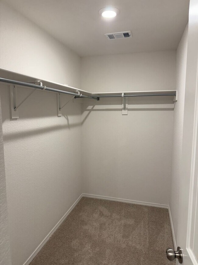 Building Photo - *Save $500!* BRAND NEW 4 Bed 2 Bath in Vilonia!