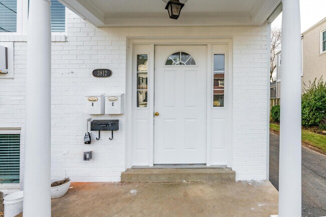 Building Photo - 3812 13th St N