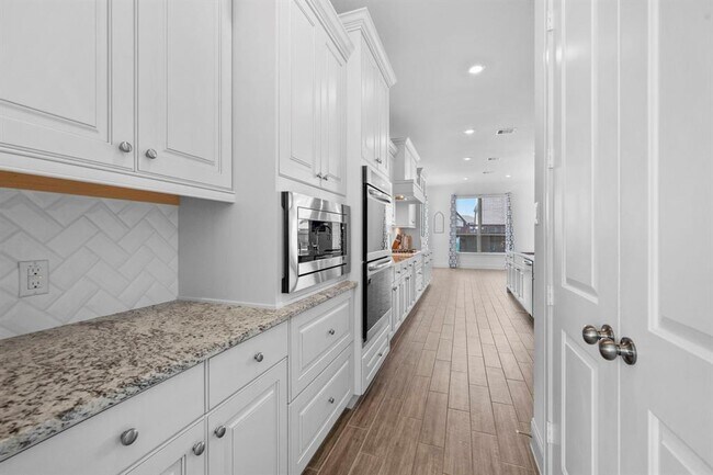 Building Photo - 20222 Liberty Run Dr