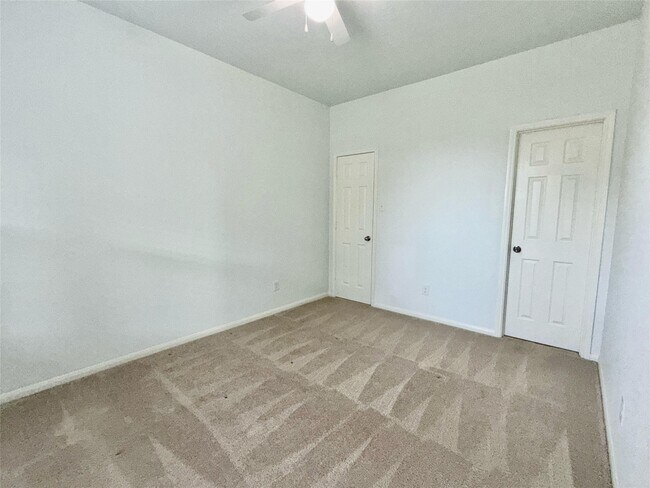 Building Photo - 2623 Hunters Side Trl