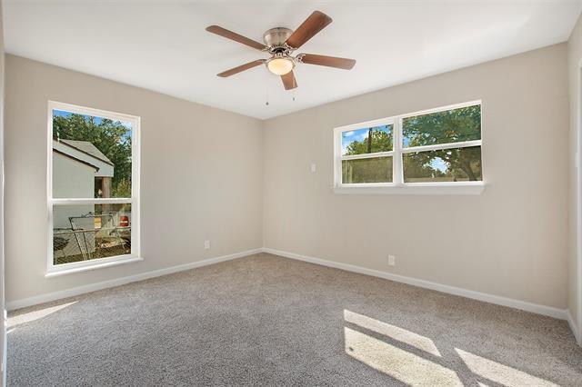 Building Photo - 2709 Kilburn Ave