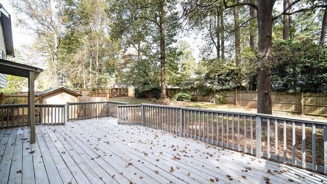 Building Photo - 2820 Meadowlark Trail NW