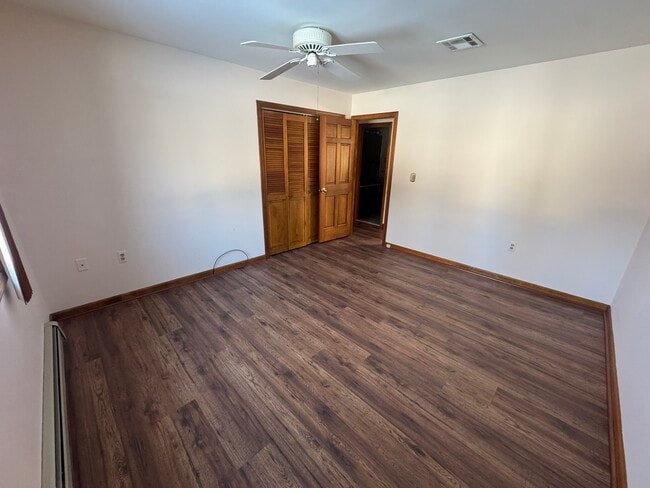 Building Photo - 651 Aldrich Rd