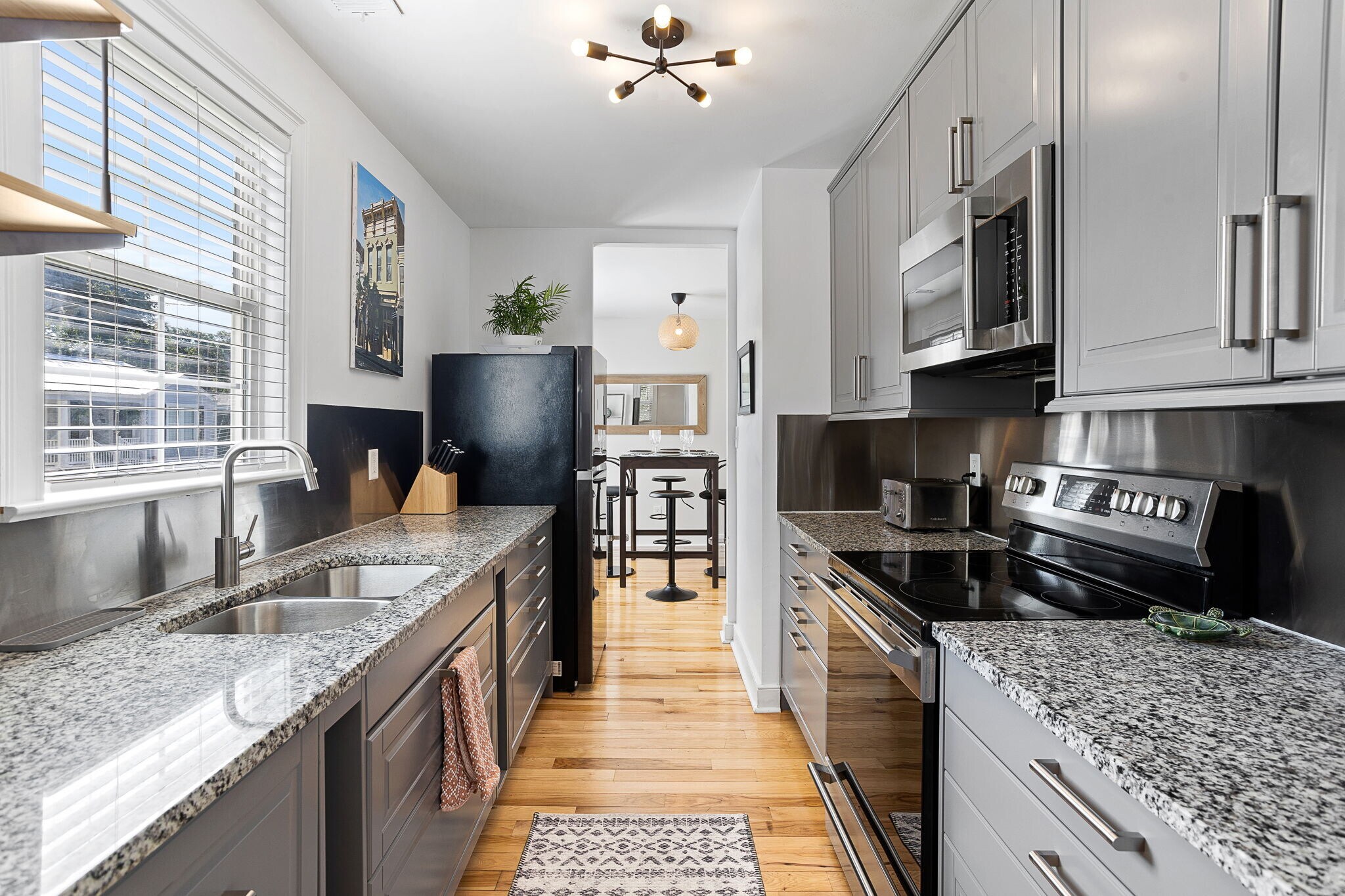 Building Photo - 3739 Tim St