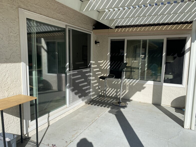 Building Photo - 2101 Ridgeview Pl