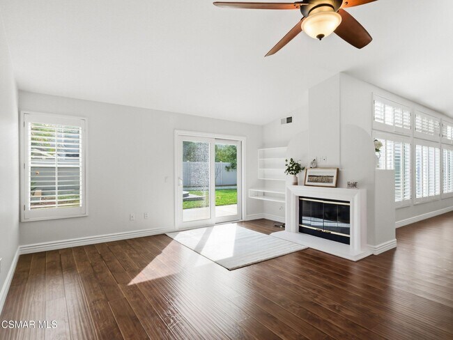 Building Photo - 1698 Ramona Dr