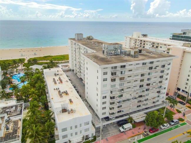Building Photo - 401 Ocean Dr