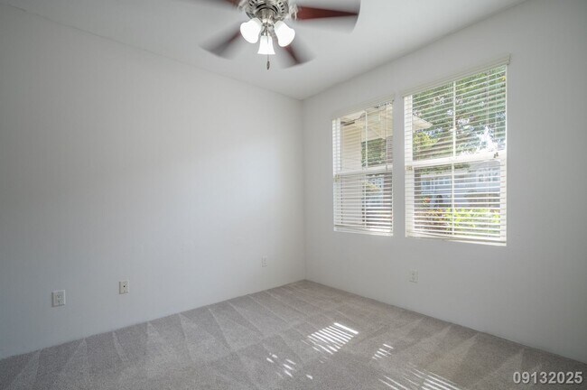 Building Photo - 3 Bed 3 Bath in Hoakalei