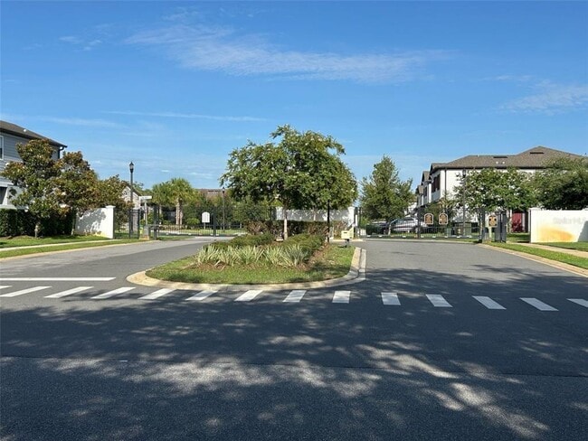 Building Photo - 204 Rustic Loop