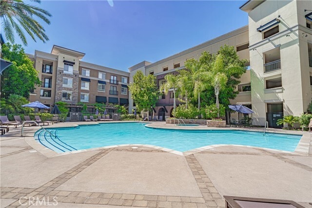 Building Photo - 24595 Town Center Dr