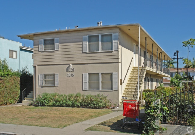 Building Photo - 2018-2020 S Sherbourne Dr